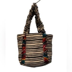 WOVEN TOTE